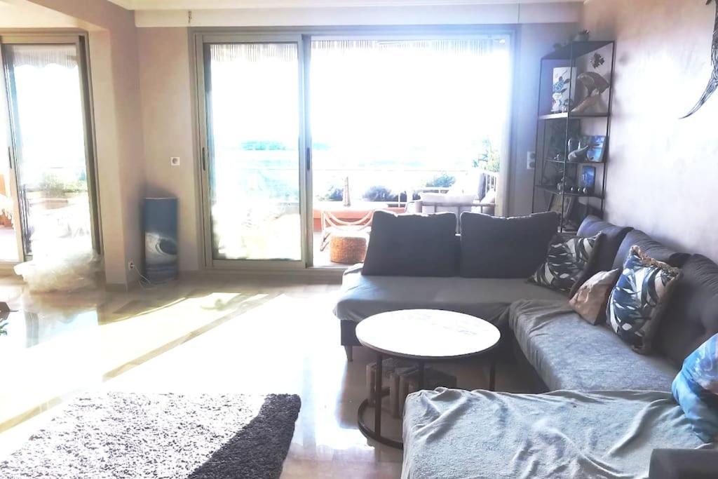 Appartement Nice Centre Vue Mer Avec Piscine Pour Famille, Couple D'Amis Pas De Groupes De Jeunes Autorises Экстерьер фото